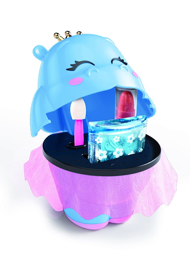 Clementoni Clementoni Crazy Chic Lovely Ballerina Cosmetic Bag | Make Up Toy Kit | Do it Youself | Pretend Play | Arts & Crafts | Easy to Use | Develops Fine Motor Skills & Creativity | Colorful | Fashionable | Perfect Gift for Fashion Lovers!  - Image 2