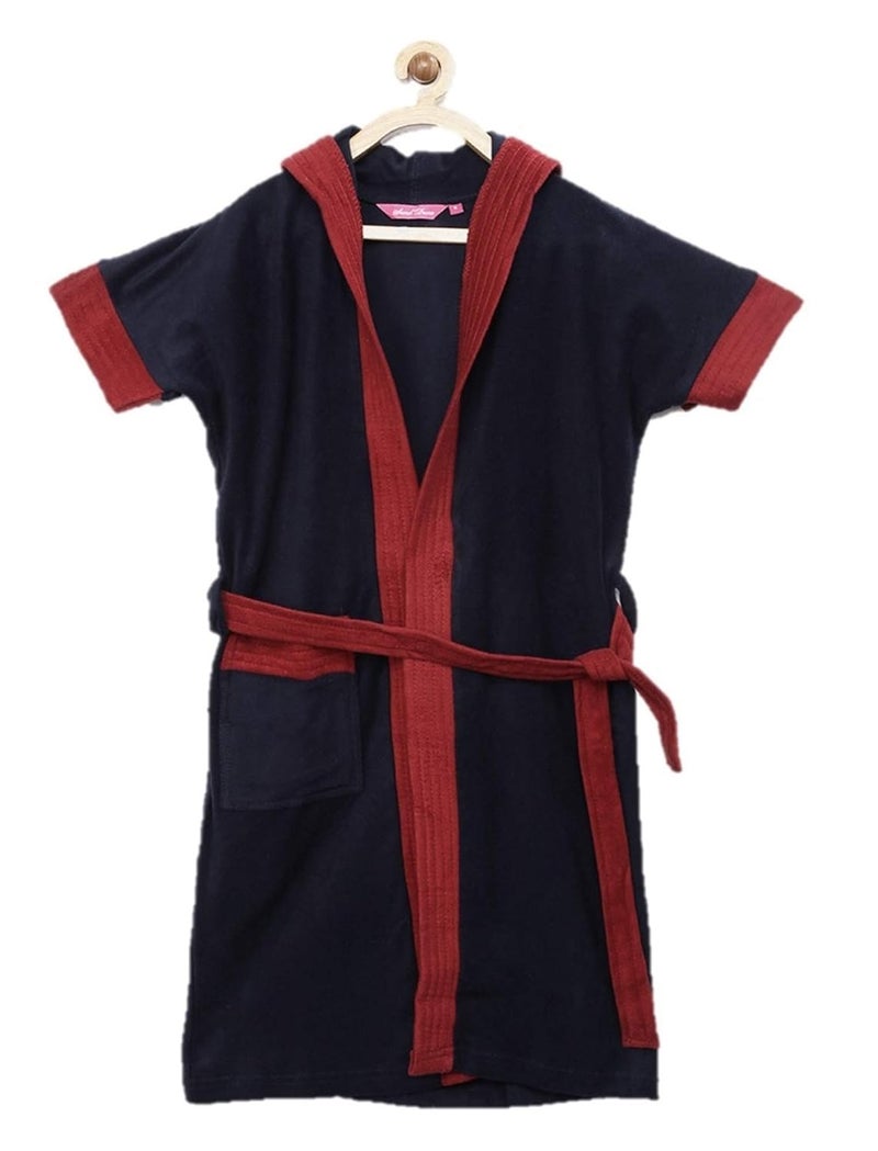 SAND DUNE Sand Dune Set of 2 Kids Hood Bathrobe for Boys Terry Cotton Bathrobe Gown Half Sleeves Knee Length Pocket with Waist Belt Combo of 2 Children Hodded Bath Robe is Available for Age Group Between 4 to 5 Years Available in 2 Colors Red Navy Blue with Border Pack of 2  - Image 2