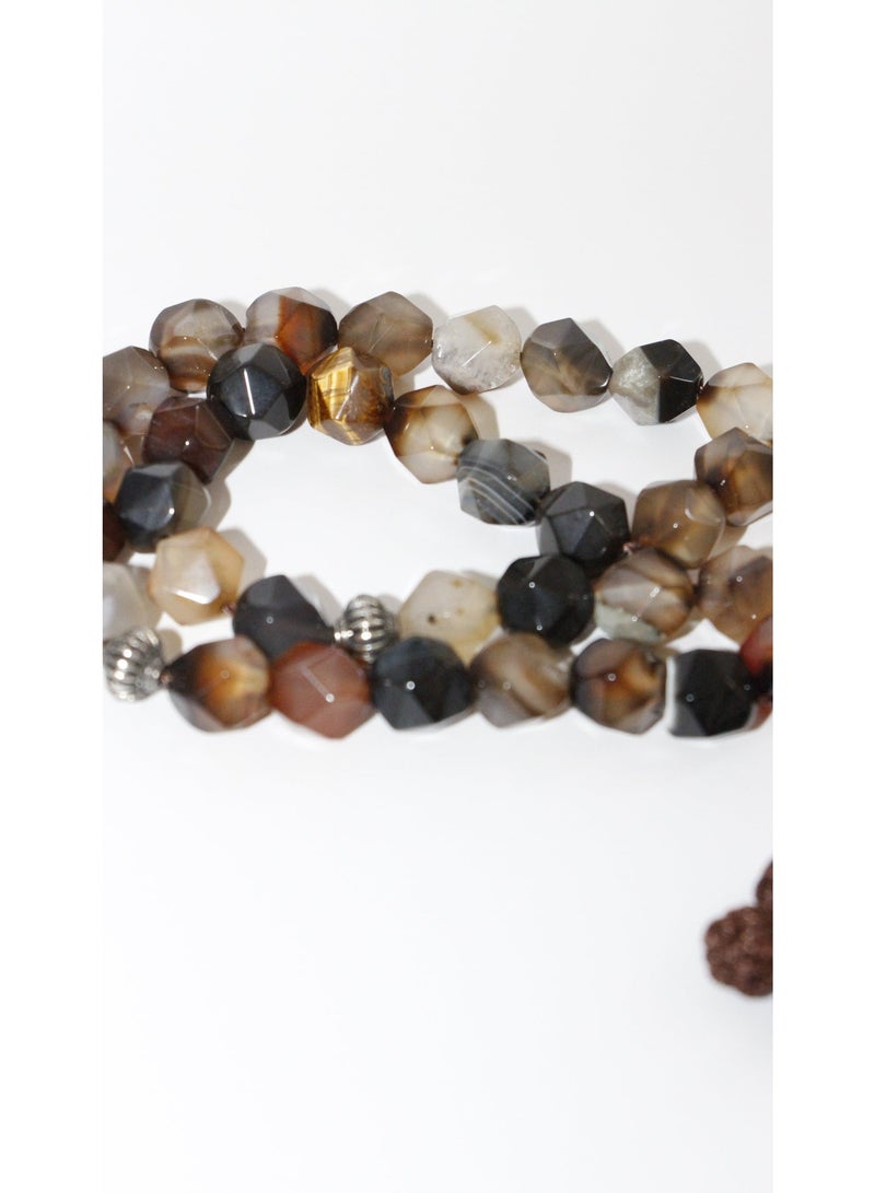 Kamins Collection Elegant Agate Prayer Beads (Tasbih) – Handmade with Hexagonal Cut Stones & Arab Style Tassel / 10mm - Image 3