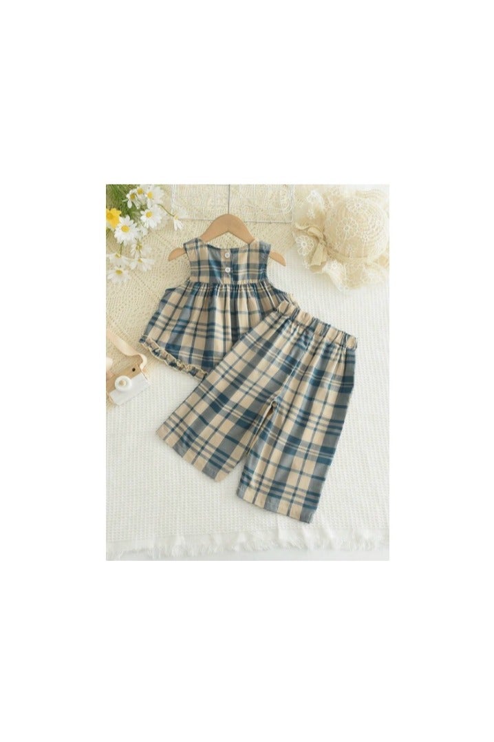 Shein Cute Sleeveless Cross Top with Ruffle Hem and Wide Leg Pants Set for Little Girls - Image 2