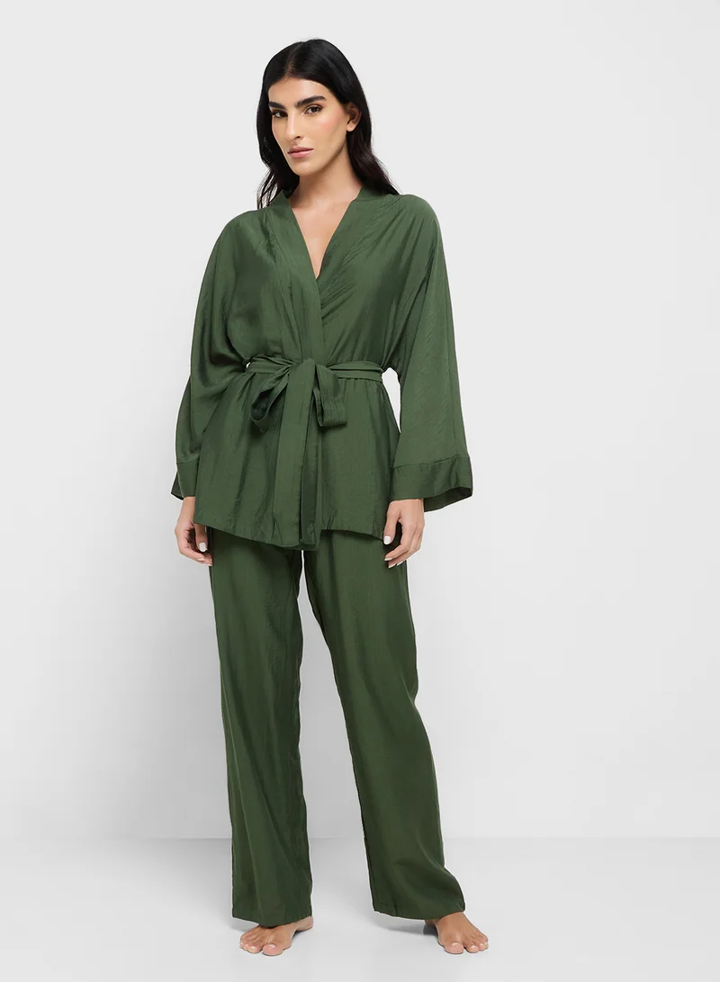 ايلا Wrap Top Pyjama Set