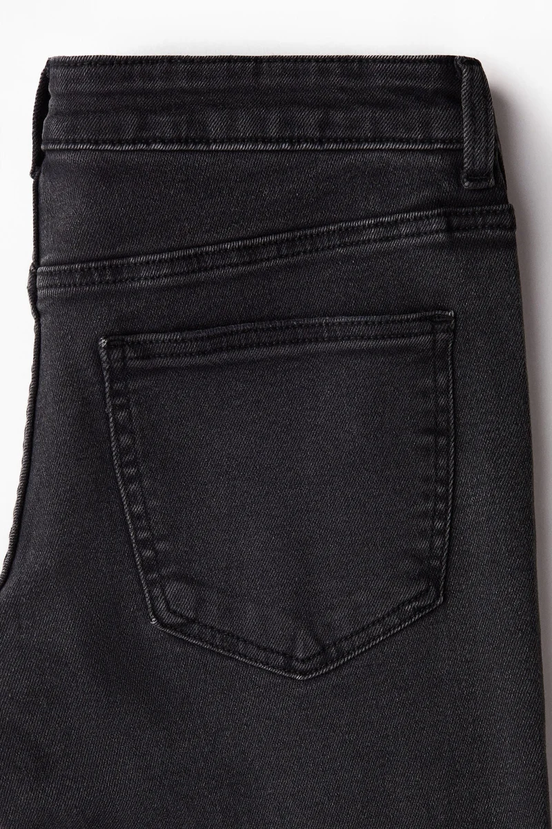 اتش اند ام جينز بقصة حافة واسعة وخصر منخفض