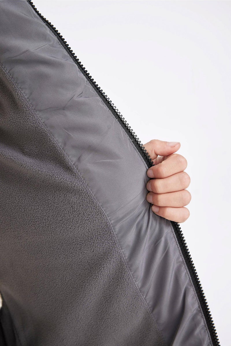 DeFacto Boy Hooded Zippered Fleece Lined Waterproof Puffer Jacket - Image 5