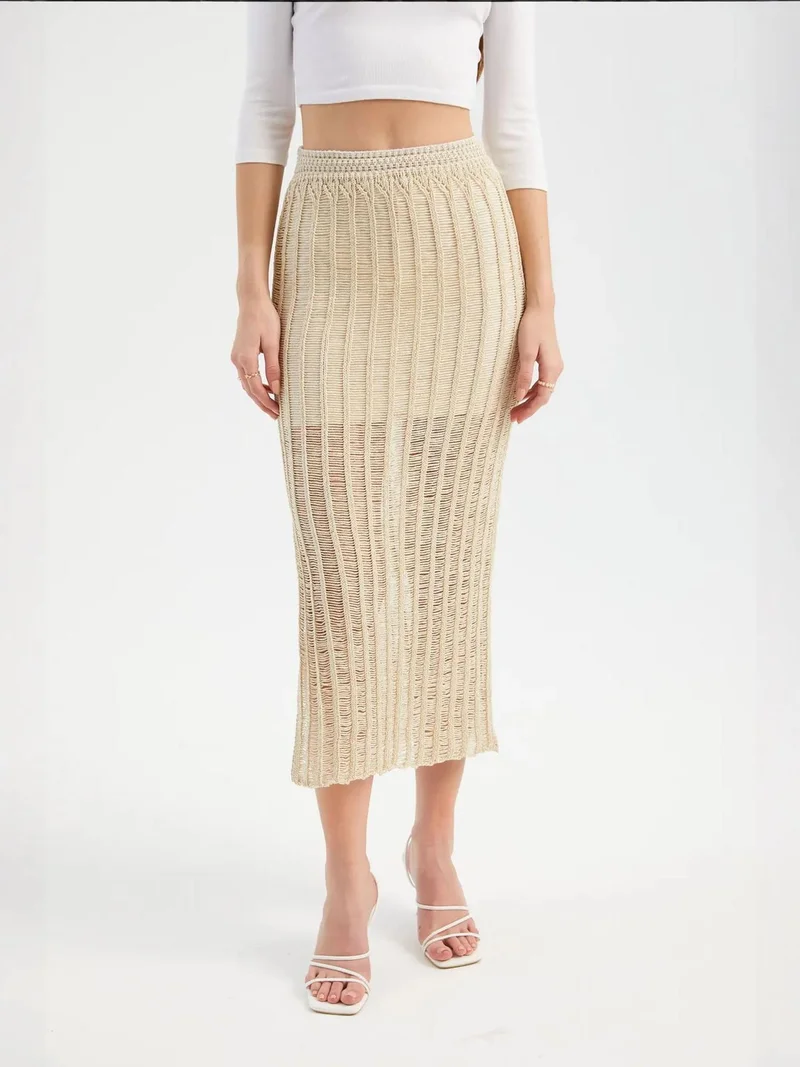 هيكاب تنورة ميدي محبوكة بفتحة وخصر مرتفع