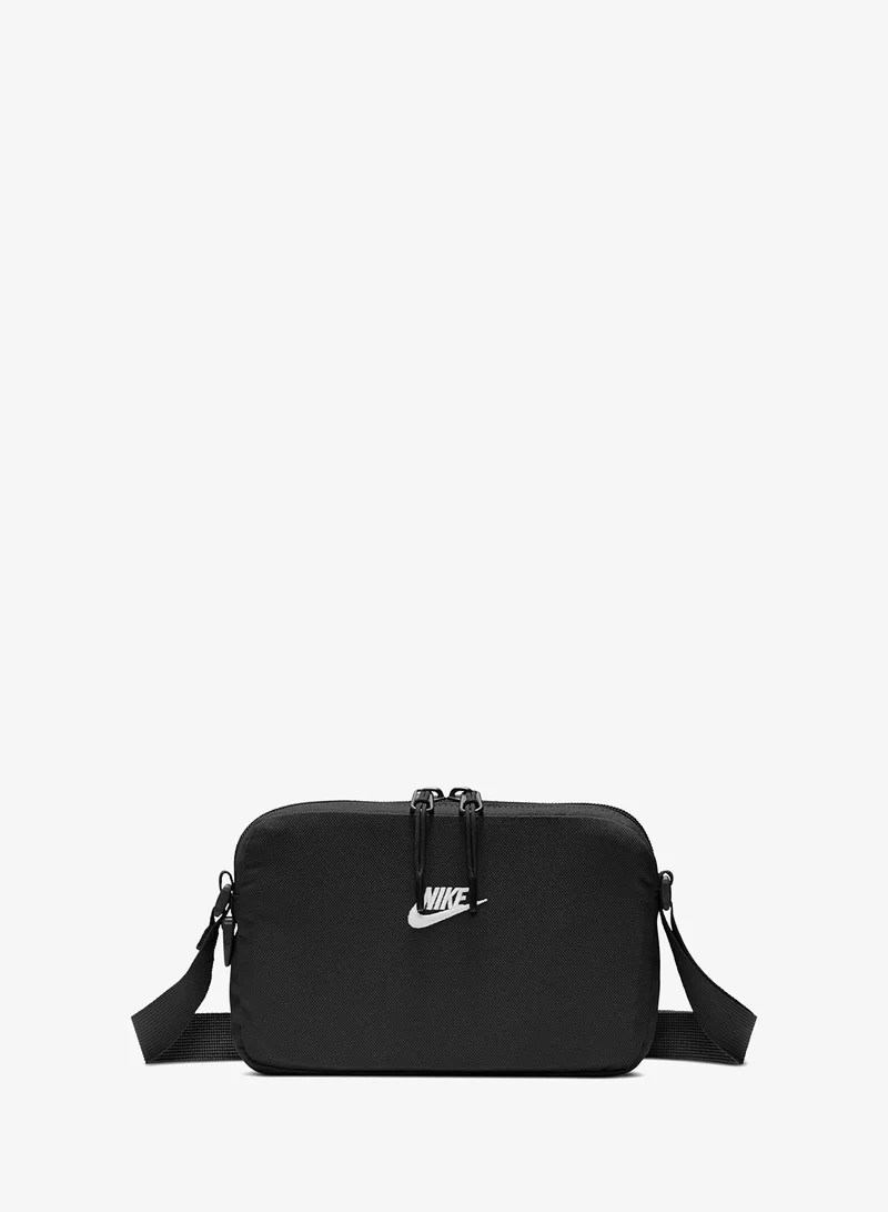 نايكي حقيبة كروس بودي تراثية صغيرة .