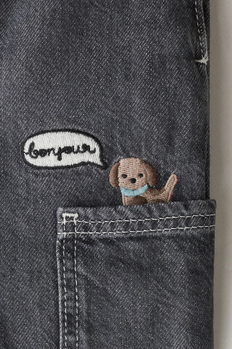 اتش اند ام طقم مكوّن من بلوزة ودنغري - عبوة من قطعتين