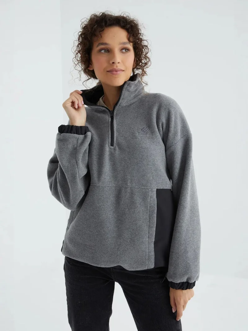 تومي لايف TOMMY Oversized Half-zip Plush Sweatshirt