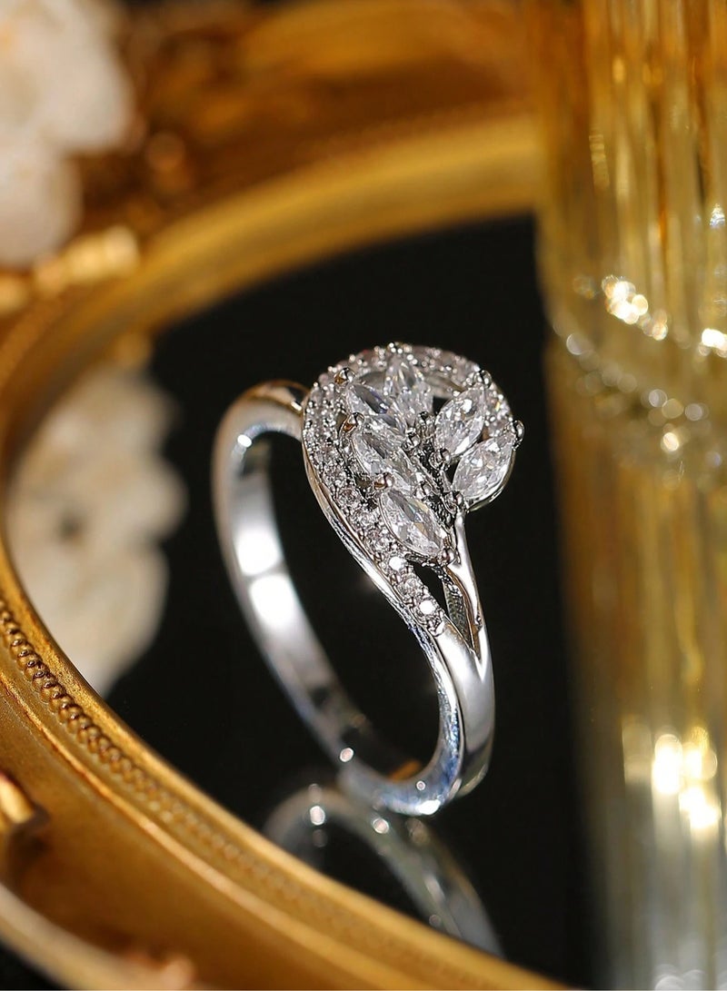 Luxury women's silver ring adorned with a sparkling stone, presented in an elegant gift box — perfect for gifting your loved one. Suitable for engagement parties, weddings, Mother's Day gifts, Valentine's Day, birthdays, and all special occasions size (7)  - Image 2