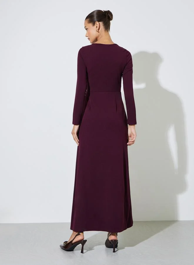 Styli  Burgundy Solid Side Slit Gathered Detail Sheath Maxi Dress for Women | Best Price UAE