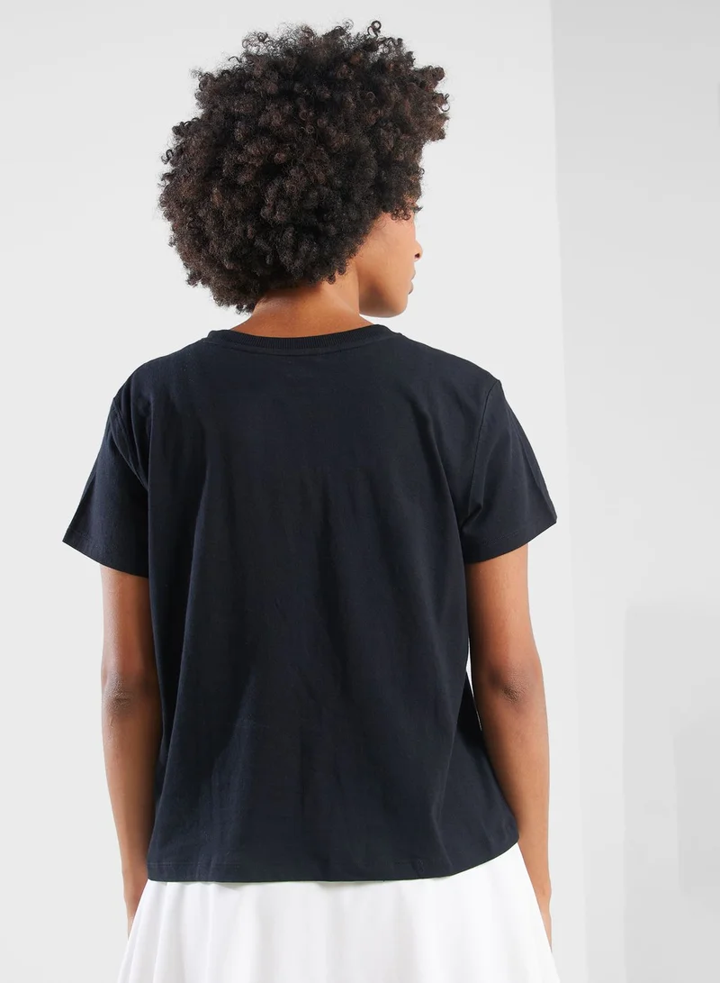 DKNY Crew Neck Logo T-Shirt