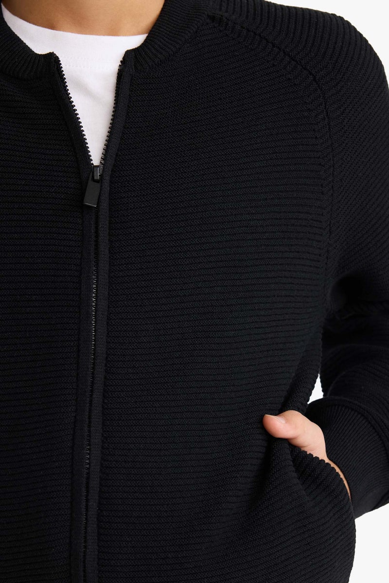 ديفاكتو كارديجان اسود اولادي تريكو قصة عادية بياقة عالية - Image 5