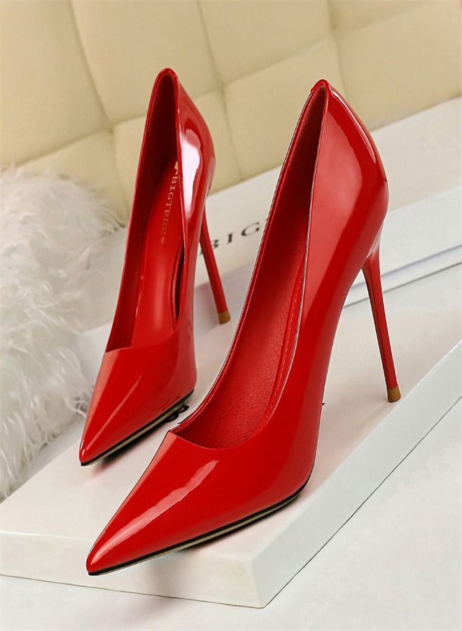 BIGTREE Shallow Pointed High Heels 9.5CM Red