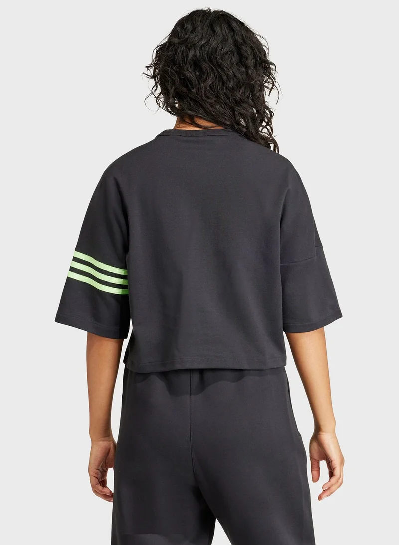 adidas Originals Neuclassics T-Shirt