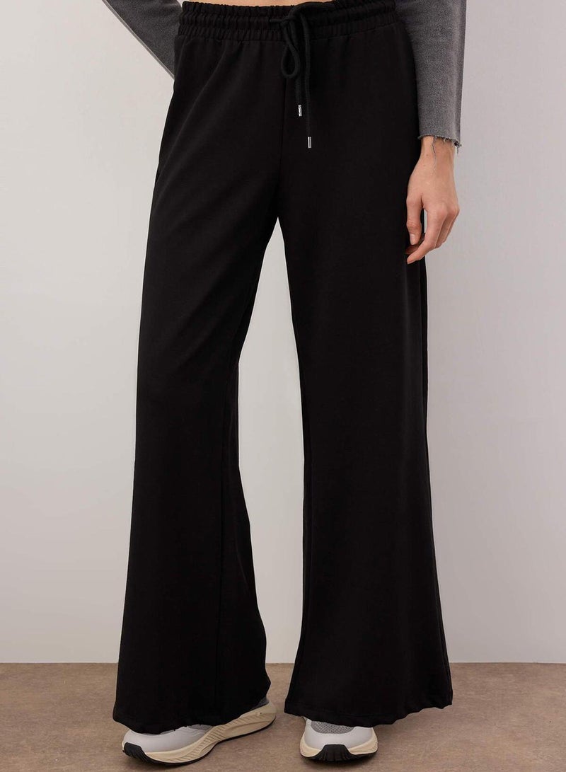 trendyol Black Cotton Wide Leg Slim Knitted Sports Sweatpants - Image 4