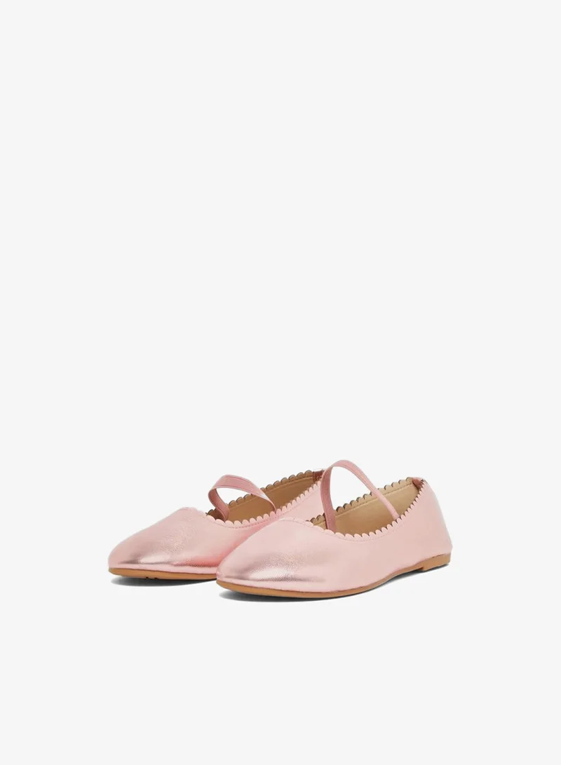 Styli Teens Patent Round Toe Ballerina Shoes