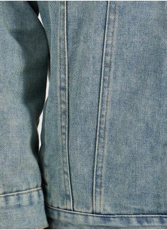 Styli Regular Fit Regular Length Denim Jacket  - Image 4