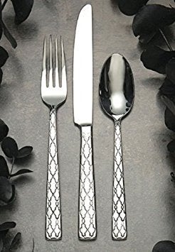 Oneida 20 piece Zoya 180 Stainless Flatware Set  service for 4