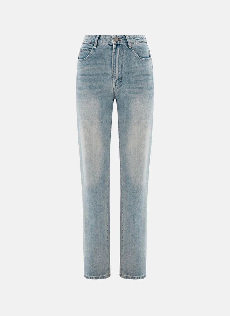 Lichi  Straight jeans with distressed accent on the thighs for Women | Best Price UAE
