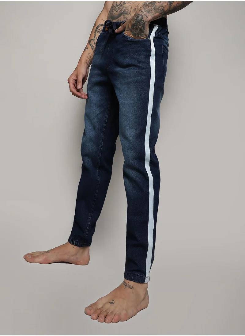 Campus Sutra Men's Side-Striped Dark-Wash Denim Jeans