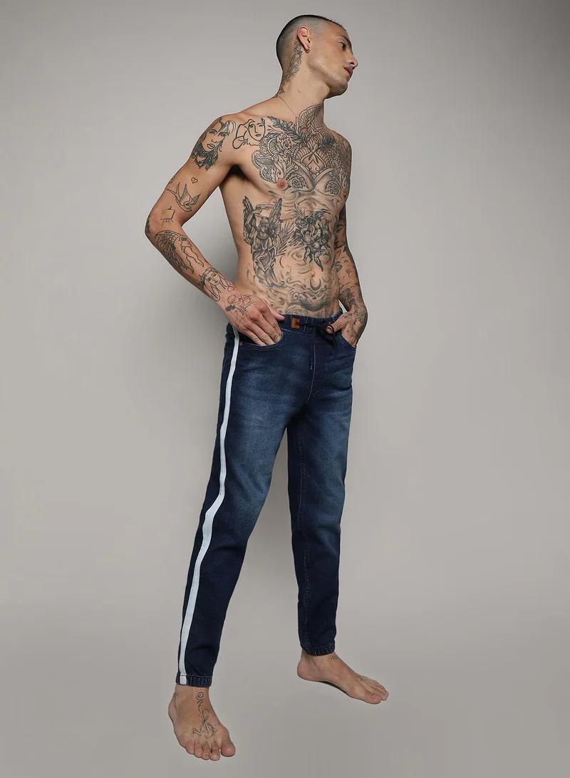 Campus Sutra Men's Side-Striped Dark-Wash Denim Jeans