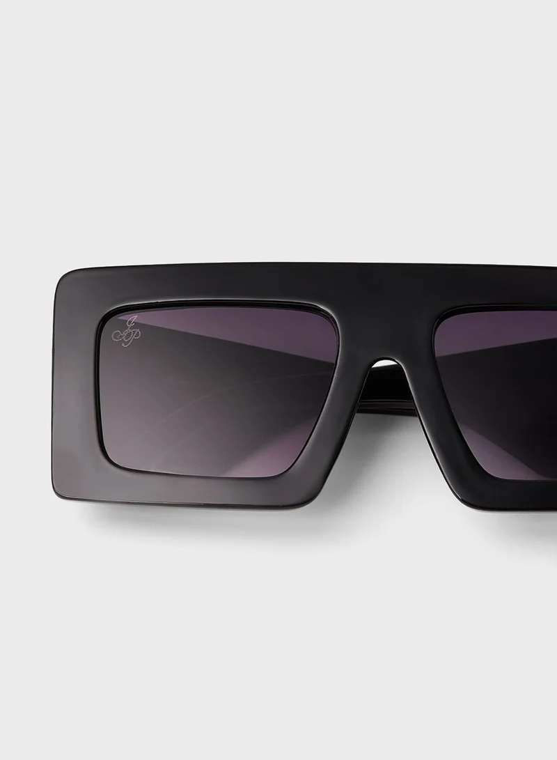 Jeepers Peepers Bold Square Sunglasses