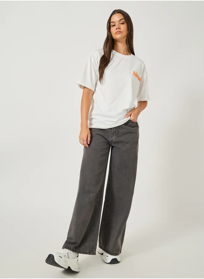 ستايلي Slogan Print Round Neck T-Shirt