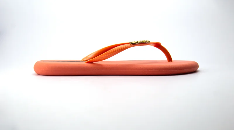 Voices Boat Women'S Flip Flops With Matching Brand Design Strap - Orange