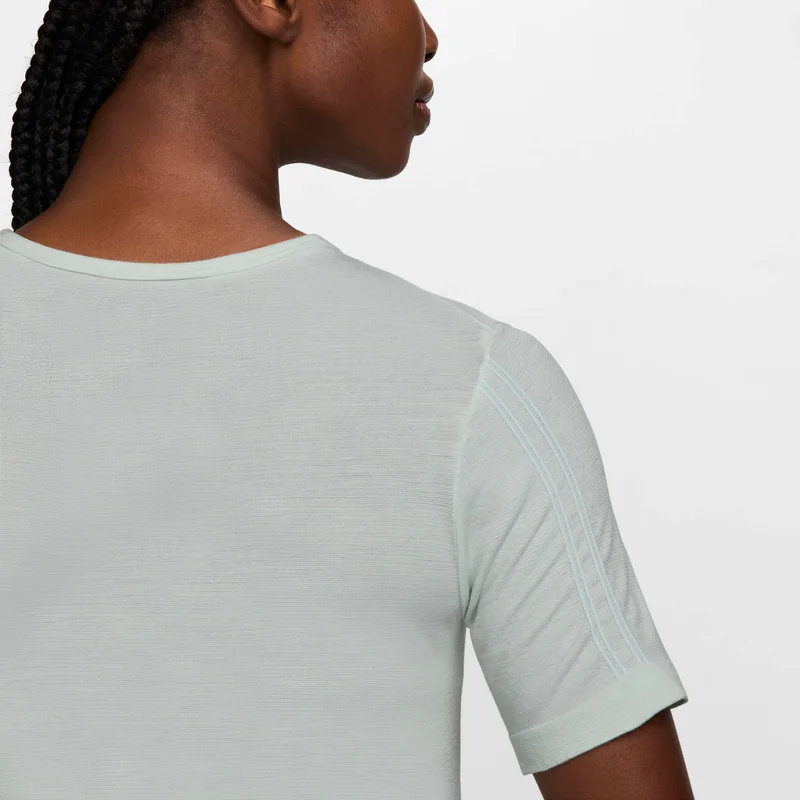 Nike Women's Swift Wool Dri-FIT Running Top