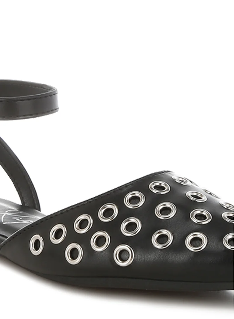 London Rag Metallic Eyelet Detail Flat Sandals in Black