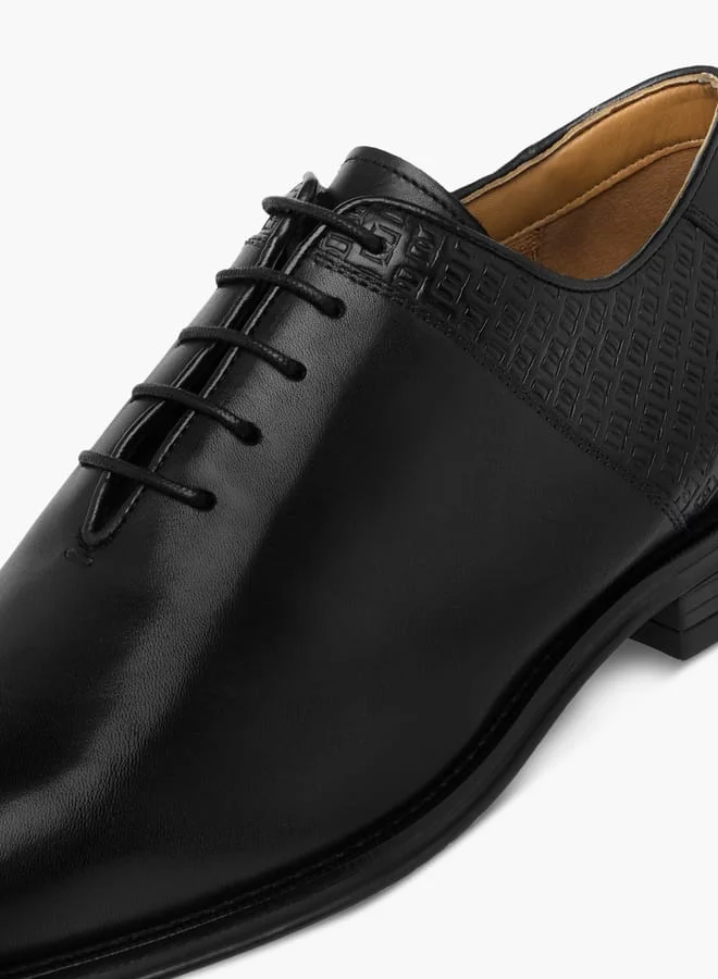 دوتشيني Mens Monogram Textured Lace-Up Oxford Shoes