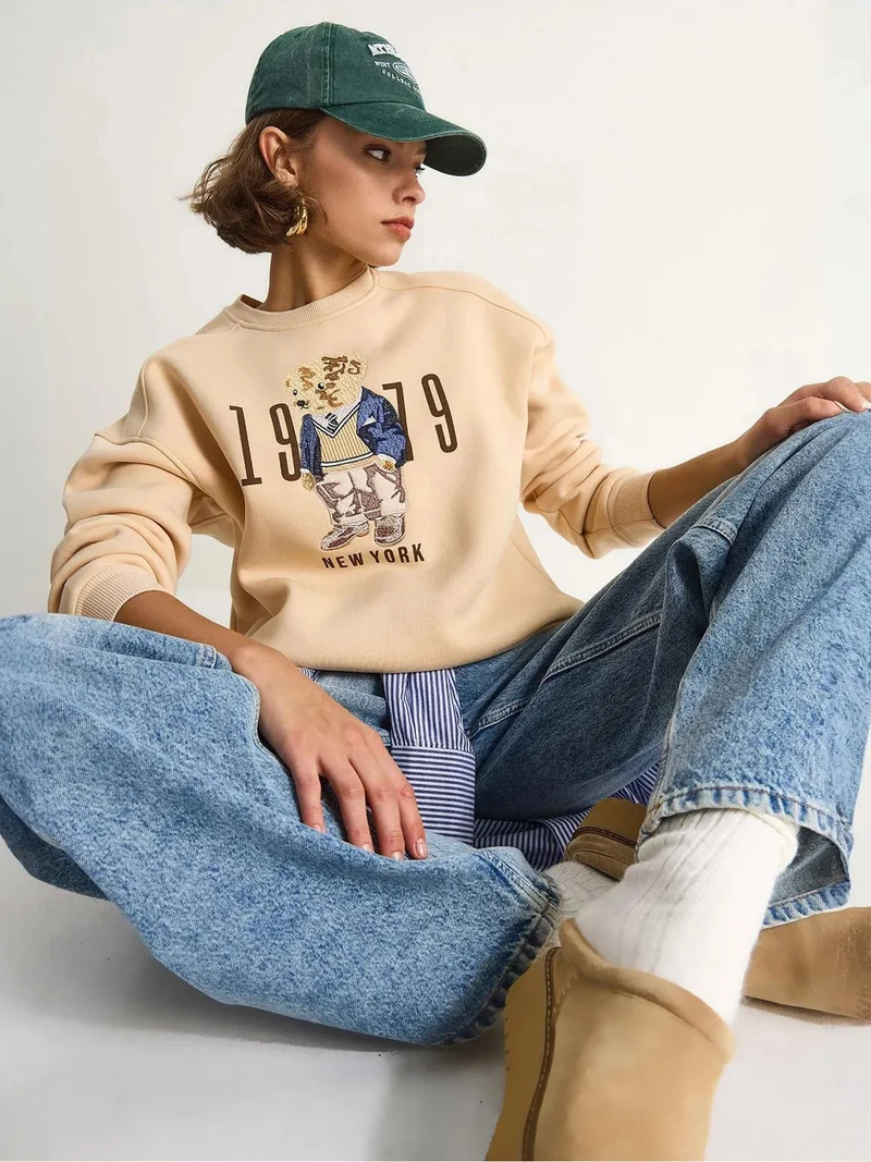 Bianco Lucci LUCCI Relaxed Fit Printed Crew Neck Sweatshirt