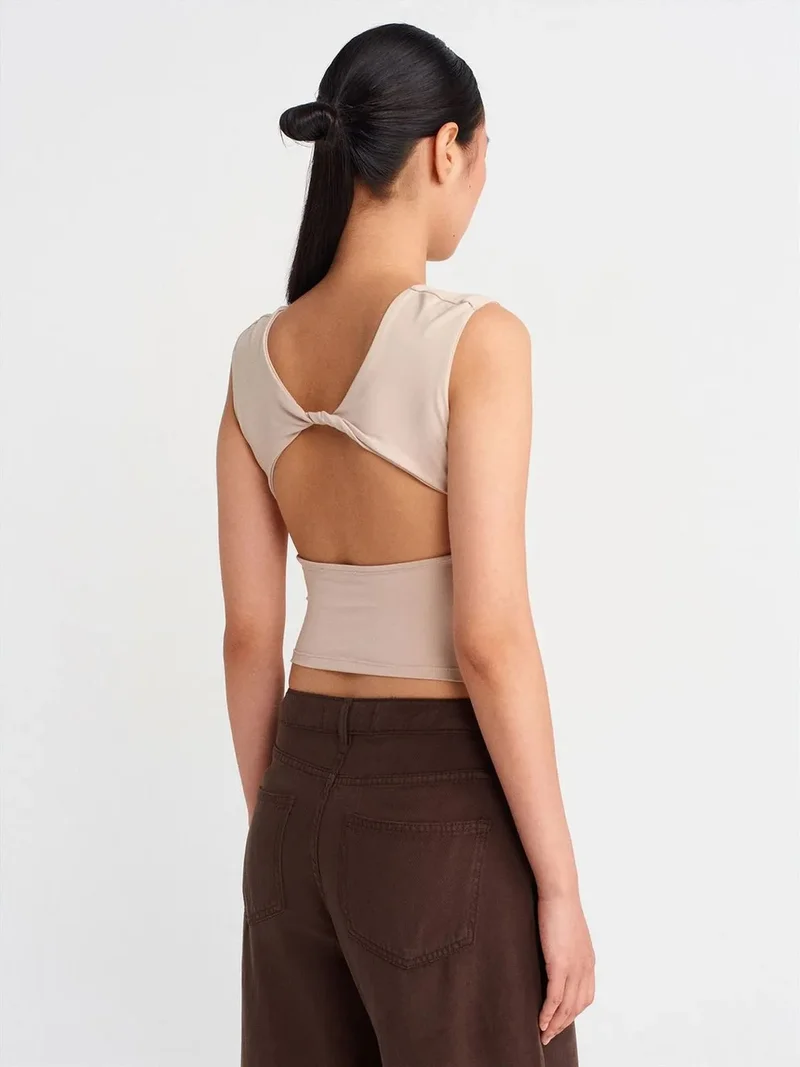 ديلفين Dilvin Women's Slim-fit Cut-out Crop Blouse
