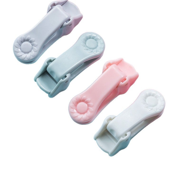 Plastic Sheet Fasteners Clips, Detachable Anti-Slip Duvet Clips for Bedding - Image 1
