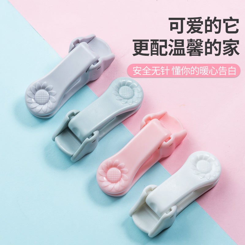 Plastic Sheet Fasteners Clips, Detachable Anti-Slip Duvet Clips for Bedding - Image 3