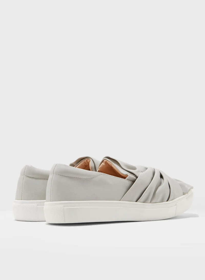 TOPSHOP Twisted Slip On Trainers