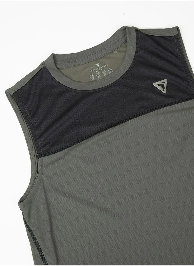 تكنوسبورت Color Block Crew Neck Sleeveless T-Shirt by Styli