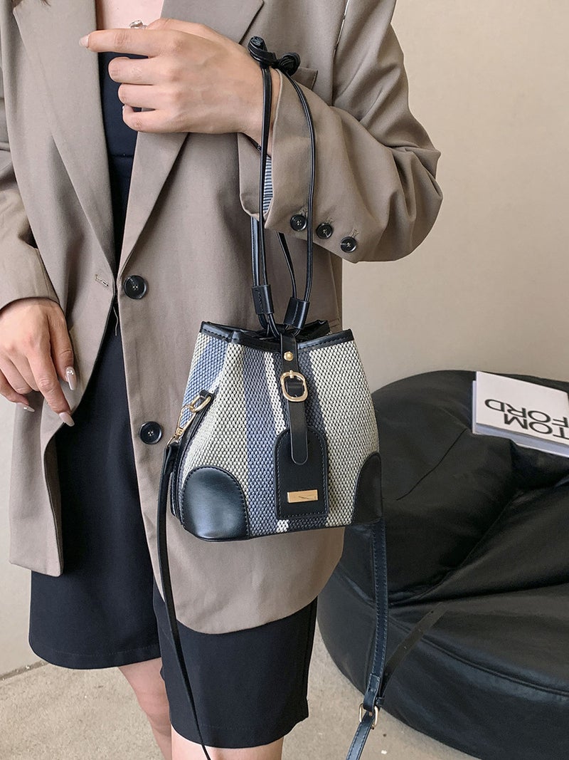 Striped Color-Block Handbag Bucket Bag For Women 2023 Autumn New Korean Version Shoulder Crossbody Bag With Color-Block Design - Image 4