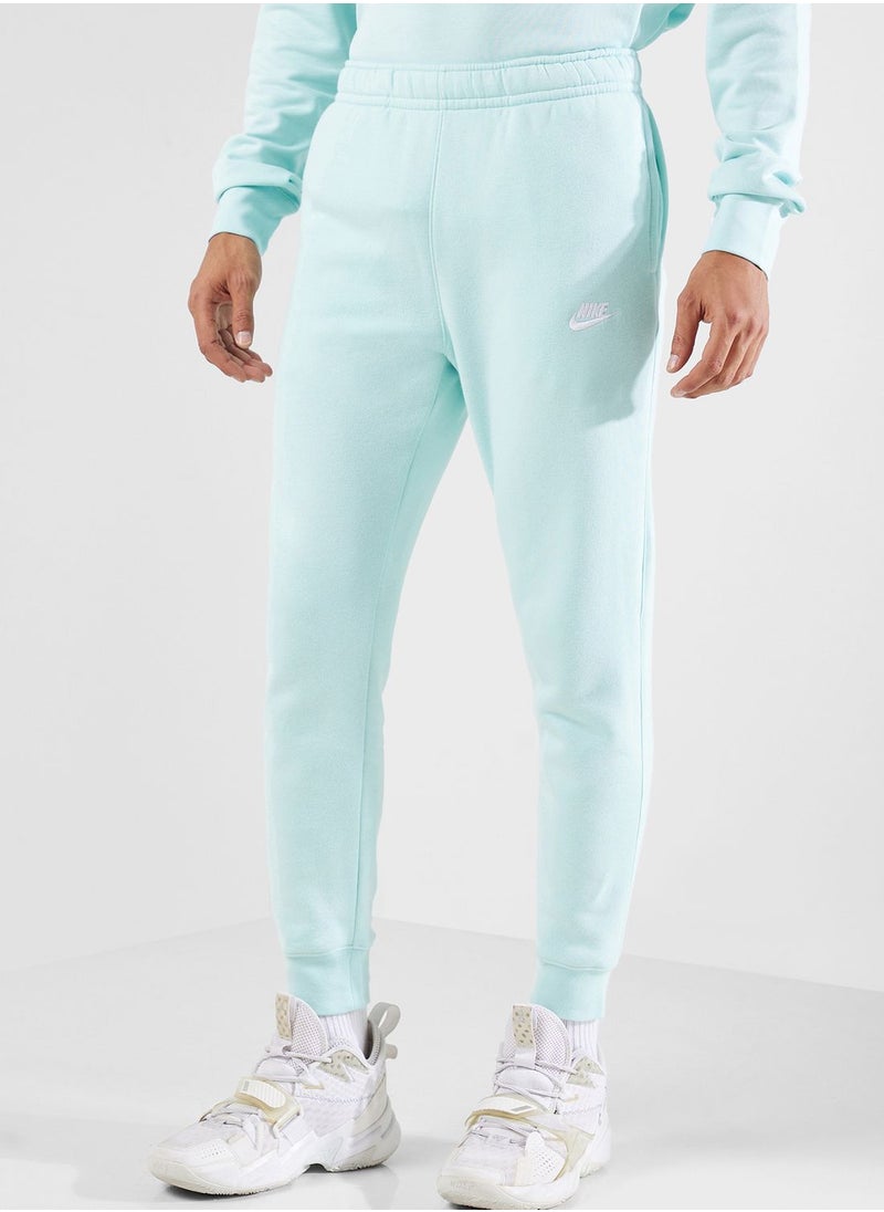 Nike - Essential Joggers - Image 1