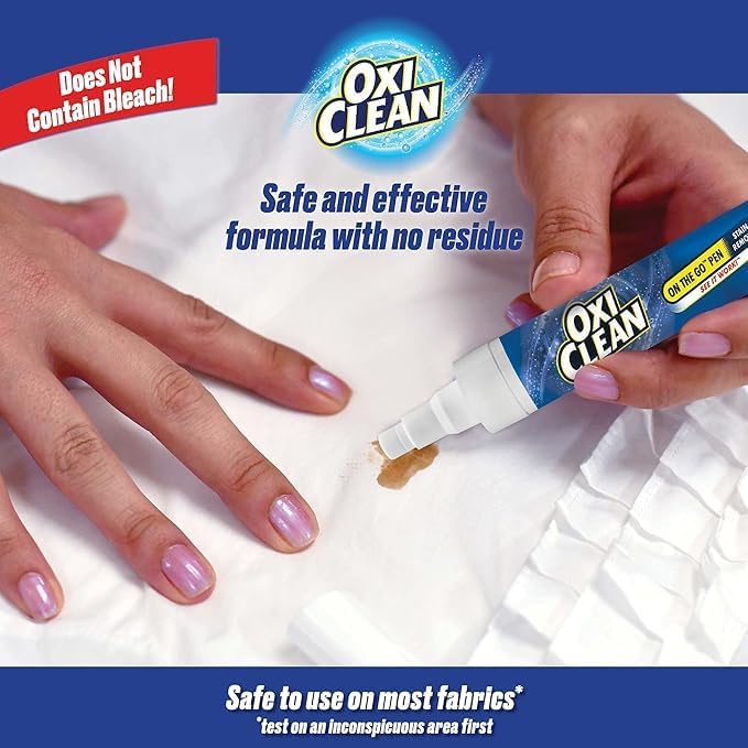 أوكسي كلين قلم إزالة البقع OxiClean للملابس - آمن للتنظيف الجاف، يقوم بإزالة البقع فورًا من جميع أنواع الملابس (دم، طعام، مشروبات، أوساخ، حبر) - خالي من الكلور ولا يتطلب غسيلًا - عبوة سفر (3 عبوات × 2.2 أونصة لكل عبوة) - Image 3