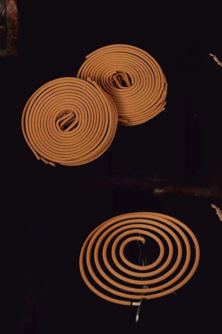 Natural 120 coils 4-hour spiral incense coil (agarwood), home indoor air purification, hotel toilet deodorization, mosquito repellent aromatherapy, indoor home aromatherapy, burning meditation air purification, free incense burner - Image 3
