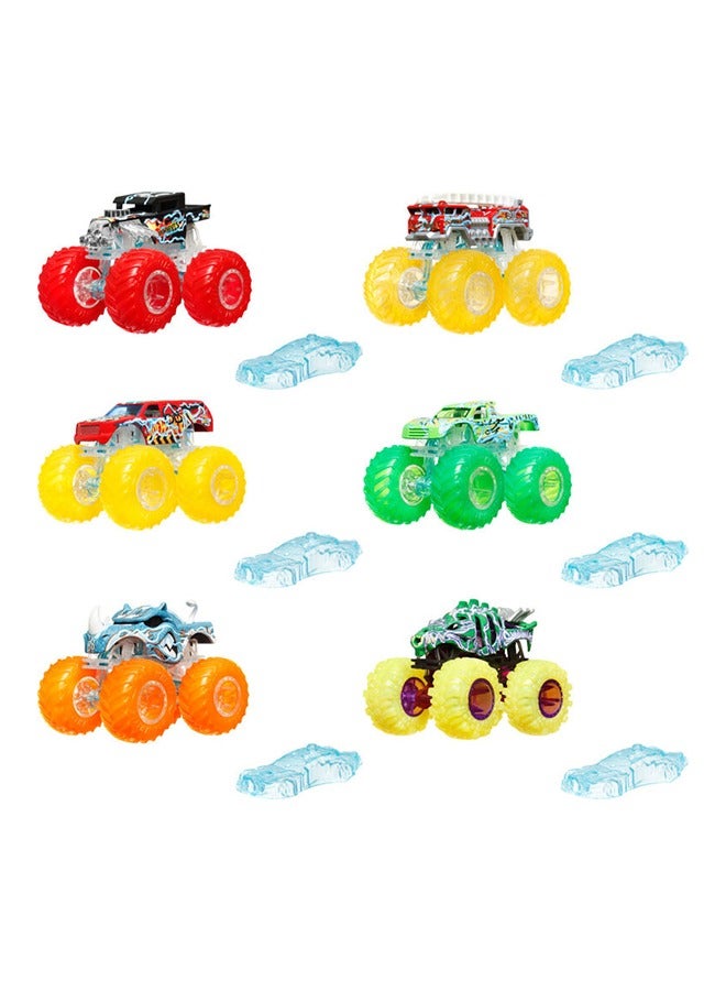 Hot Wheels Monster Trucks Toy Truck, 1:64 Scale Die-Cast Vehicle with Power Smashers Deco (Styles May Vary) - Image 1