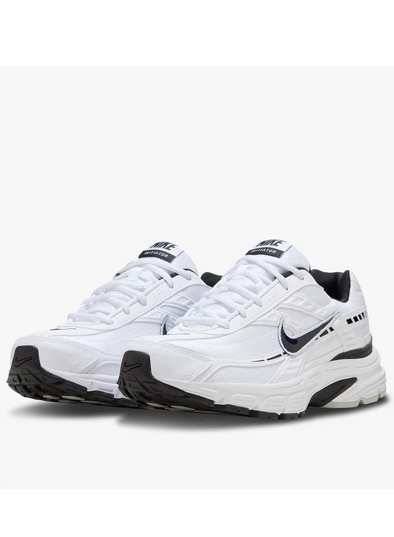 Nike Initiator