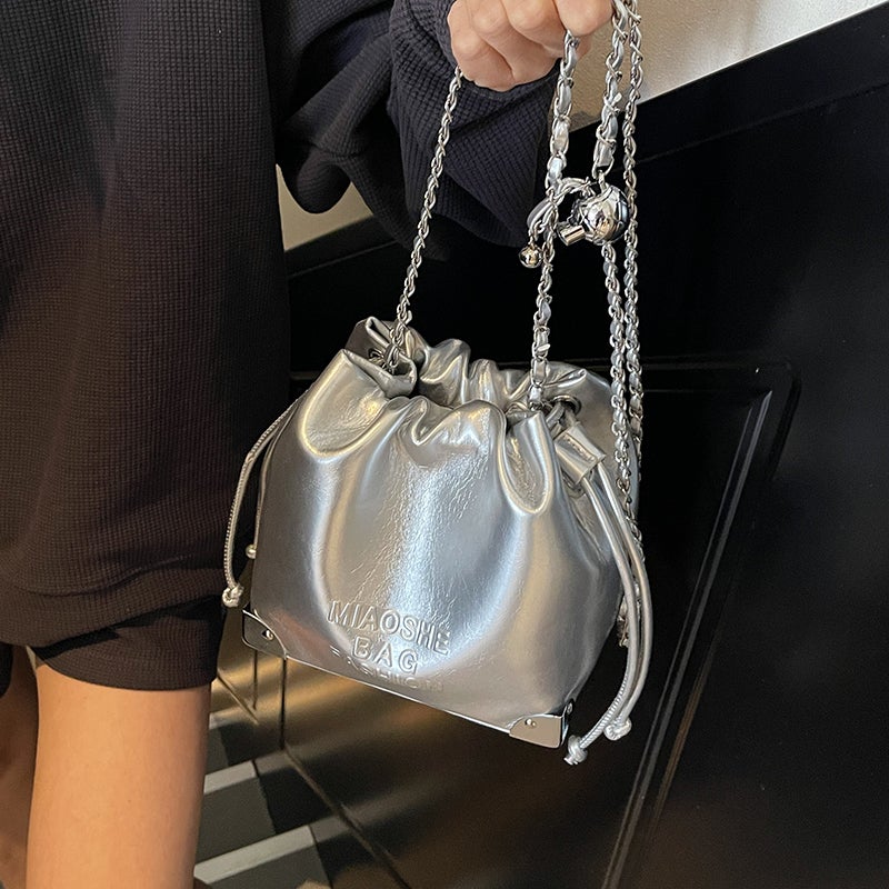 Popular Simple Small Bag Women'S Fashion Soft Leather Drawstring Bucket Bag Texture Chain Messenger Bag - Image 2