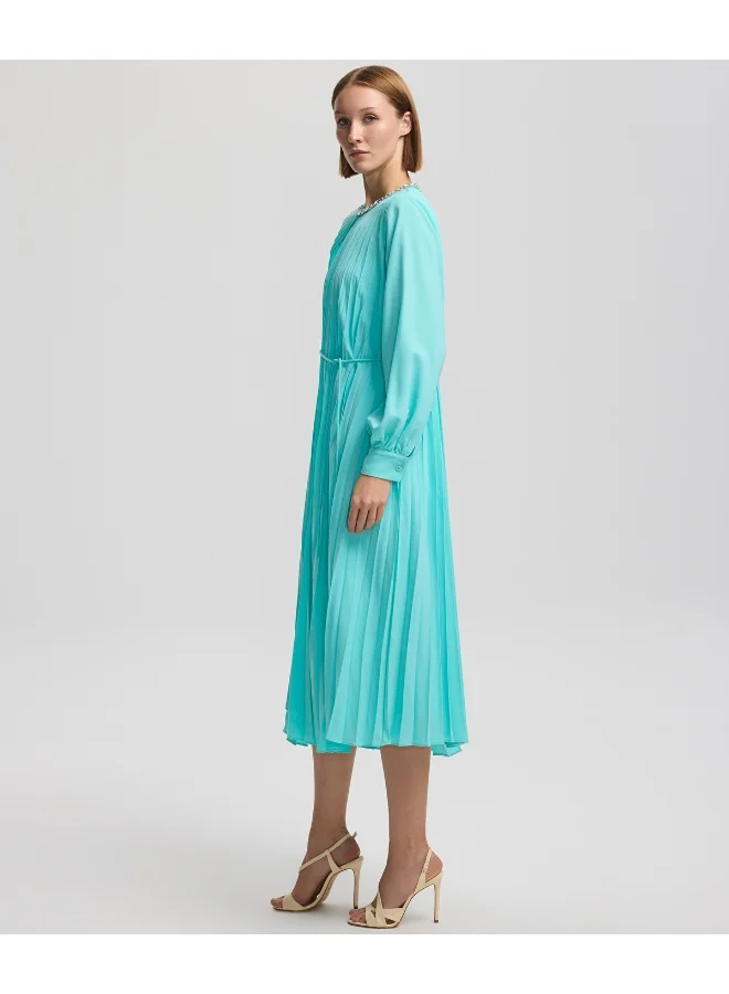 ابيكول فستان بليسيه