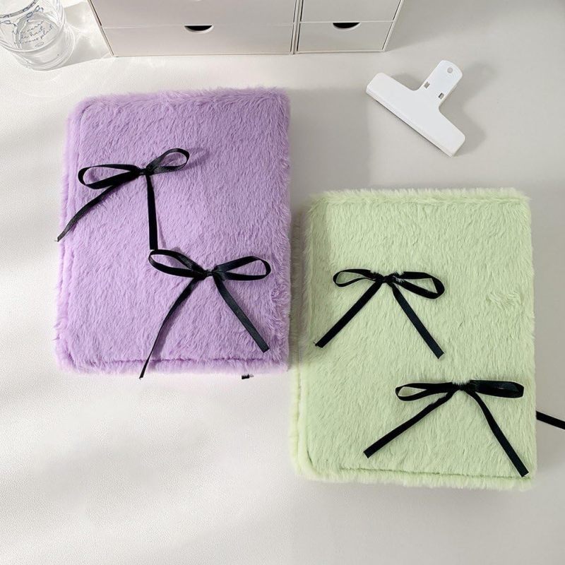 Kpop Binder A5 Green Size Soft Plush Cover - Protective Transparent Pvc Sleeves Photocard Album for Korean Fans, Students, On-the-go Collectors - Image 5
