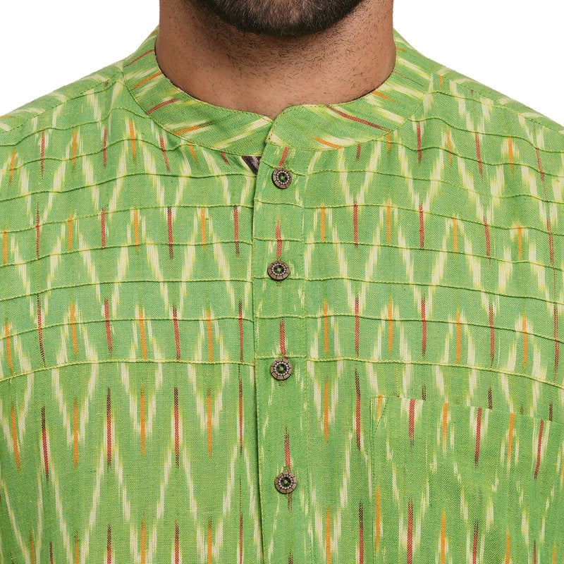 ARCHATTIRE Men’s Green Cotton Ikat Weave Kurta - Image 3
