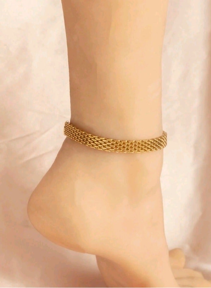 خلخال نسائي عصري وأنيق من الاستانلس ستيل باللون الذهبي - Image 2