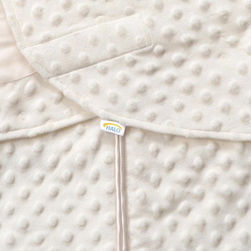 هالو حقيبة النوم Sleepsack Swaddle، بطانية قابلة للارتداء قابلة للتعديل بثلاث طرق، معامل العزل الحراري 3.0، من قماش فيلبوا بلش بنقاط، كريمي، لحديثي الولادة، 0-3 أشهر - Image 4