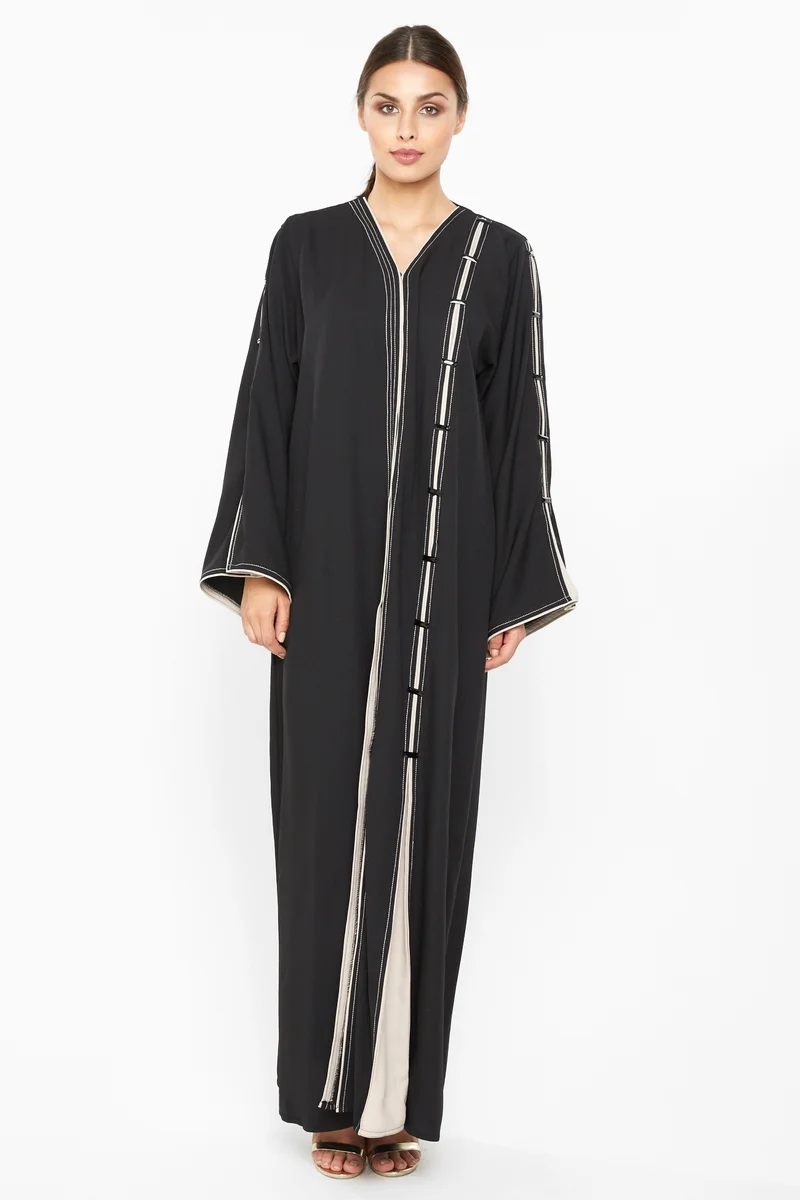 النخبة A casual abaya with cream lace detailing-AJ659A