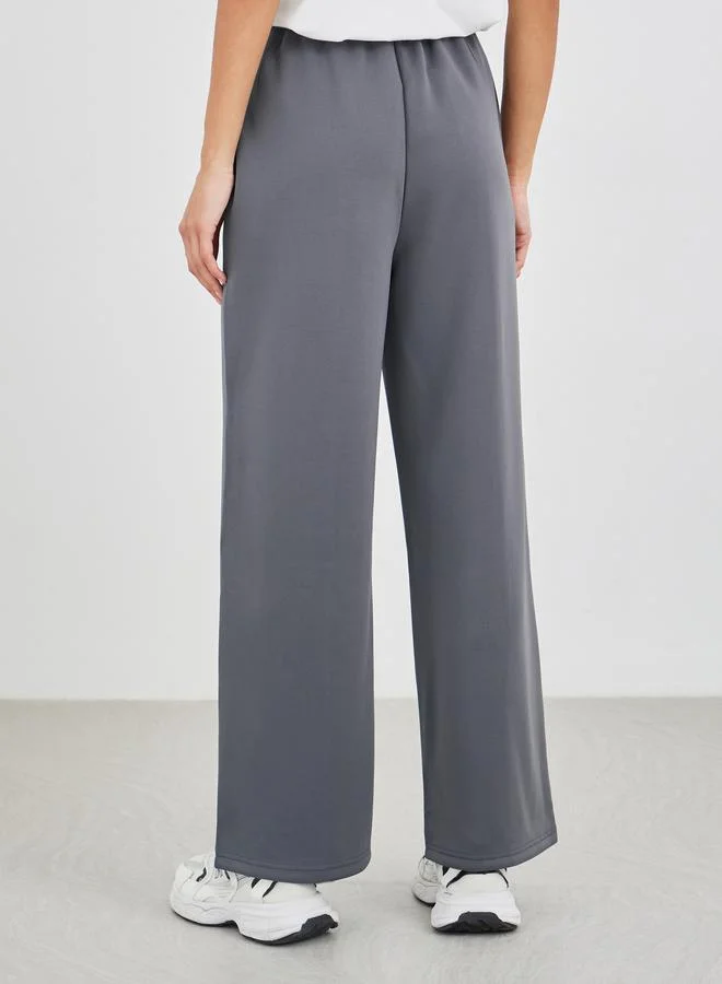 Styli Styli Solid Pintuck Detail Scuba Joggers with Elasticated Waistband